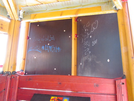 j__tsz__t__r_graffiti.jpg
