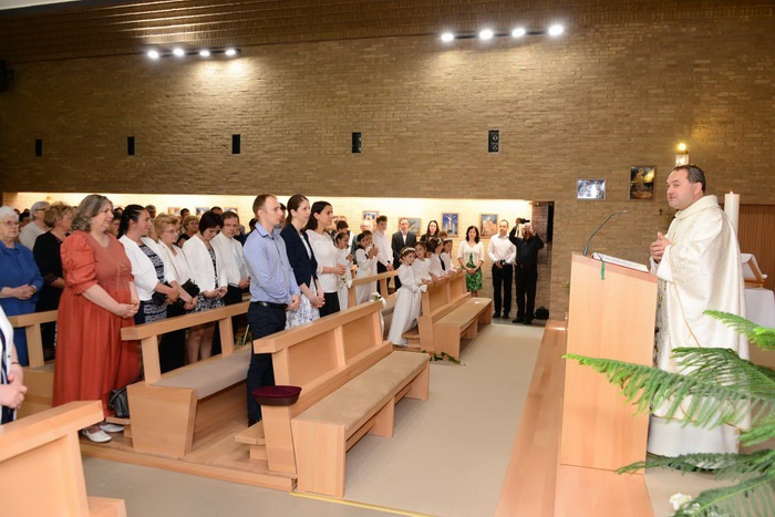 laciatya_02_resize_700 laciatya_02_resize_700