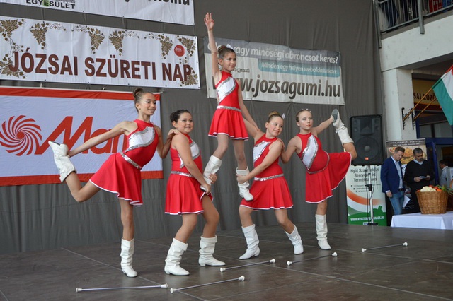 sz_szinpad_resize_640