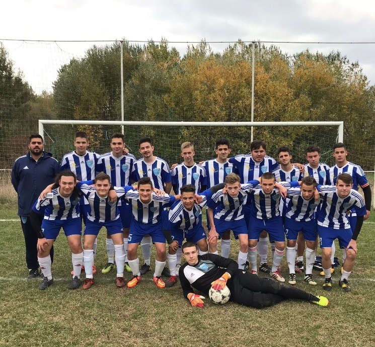 u19_745 u19_745