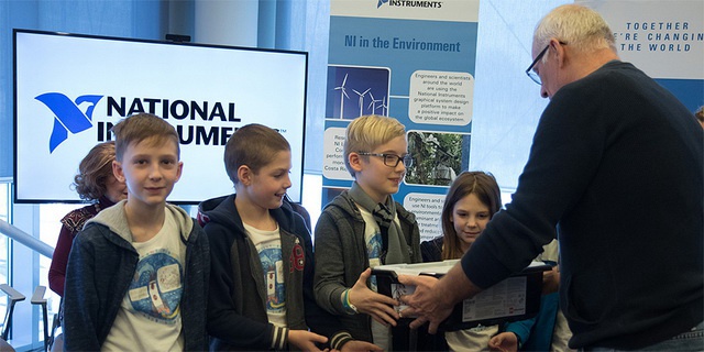 ehulladek2_640_640_02