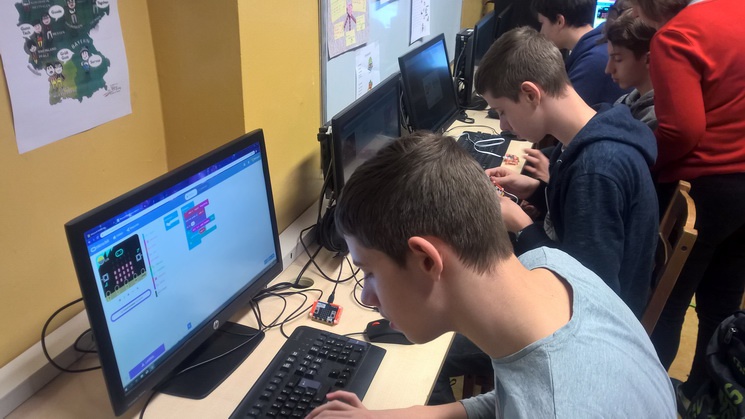 munkban_a_programozk_745_745