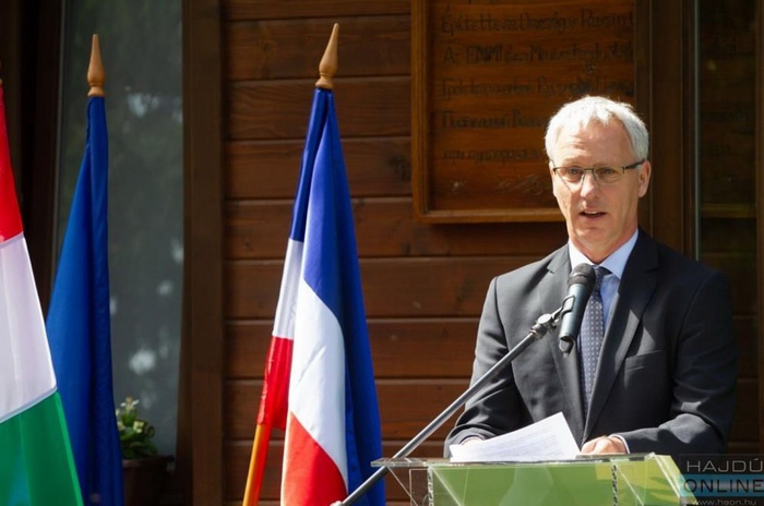 ruszin2_resize_700 ruszin2_resize_700
