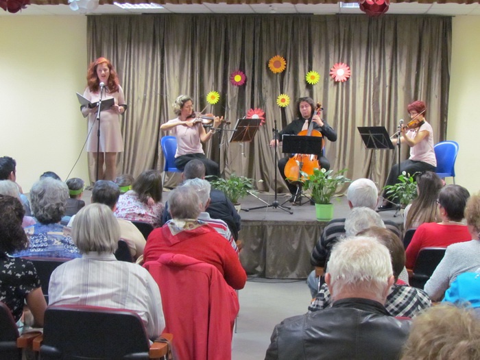 any_02_resize_700 any_02_resize_700