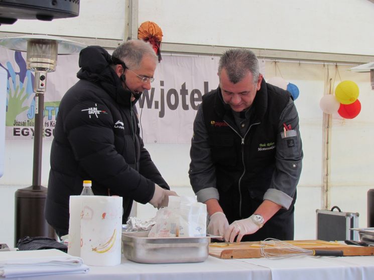 img_6443_745_745 img_6443_745_745