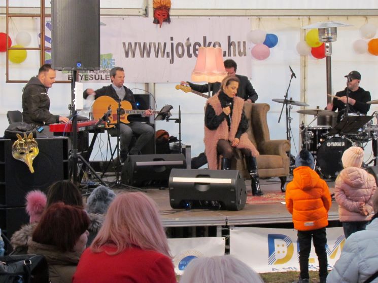 img_6501_745_745 img_6501_745_745